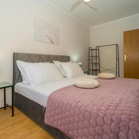 Apartamento T&r Vela Luka