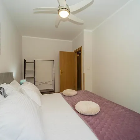 Apartamento T&r